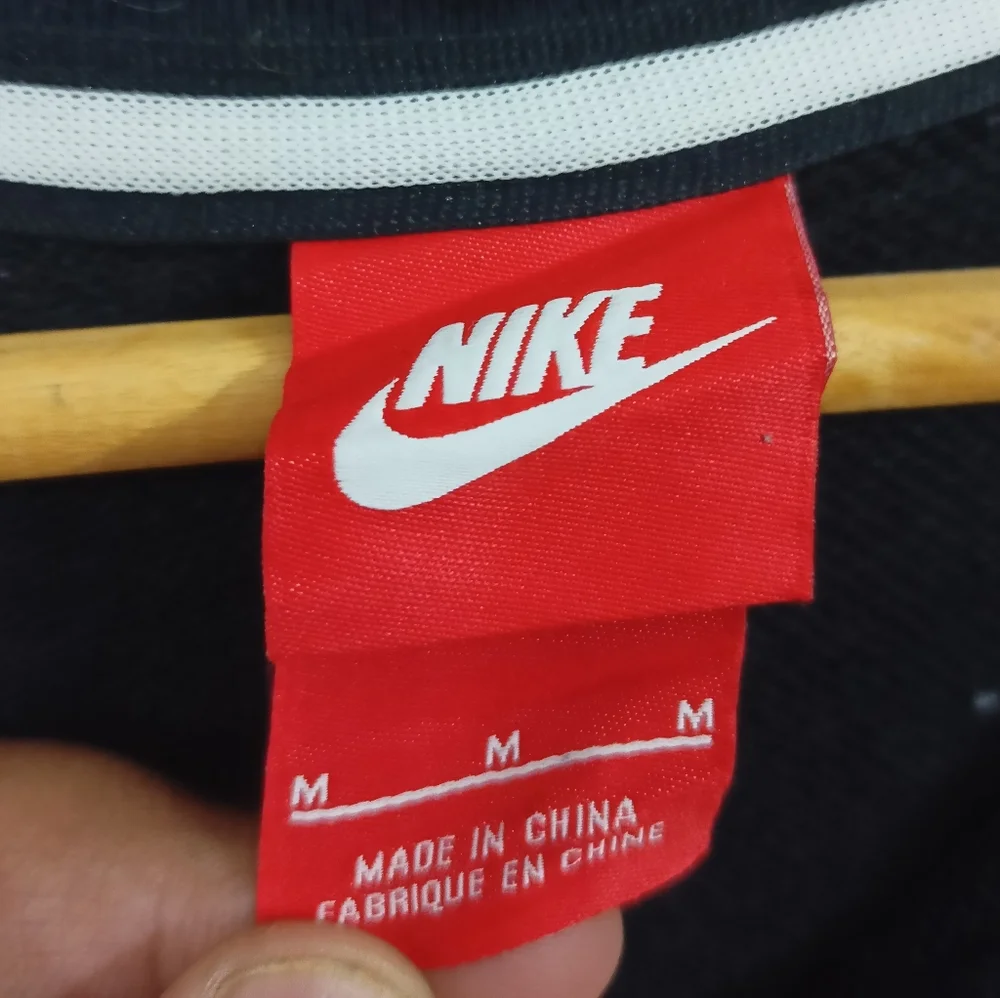 Nike Authentic swoosh box Black zipper hoodie for men's and women's - Picture 5 of 8